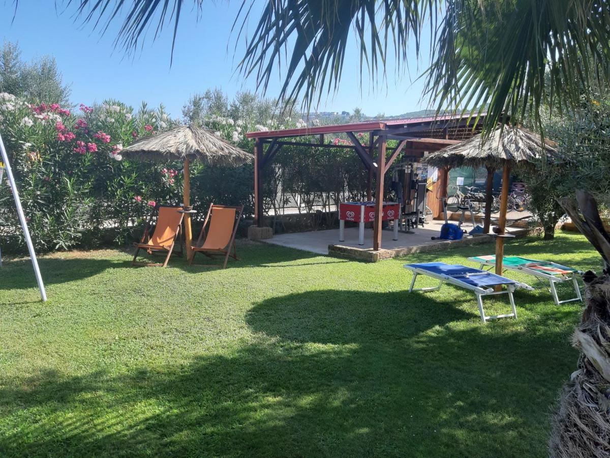 Villa La Piana Peschici Buitenkant foto