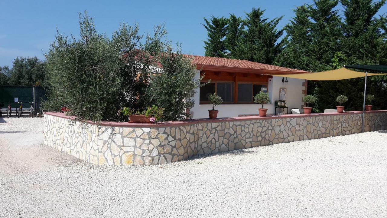 Villa La Piana Peschici Buitenkant foto